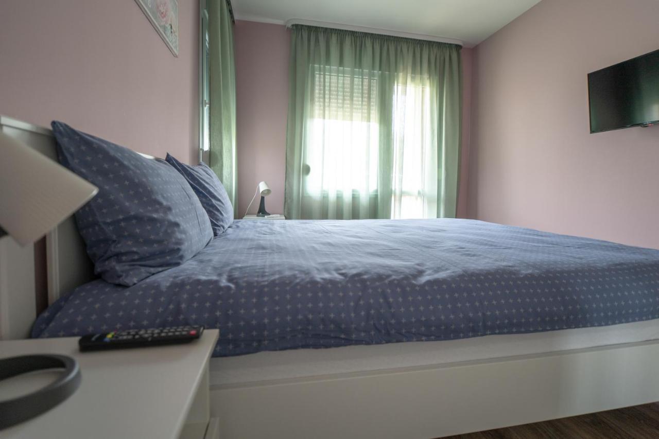 Verona Apartment Sandanski Ngoại thất bức ảnh