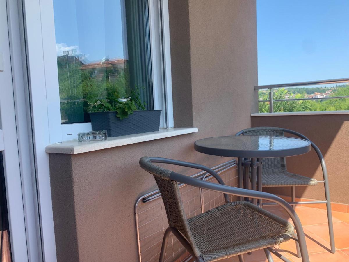 Verona Apartment Sandanski Ngoại thất bức ảnh